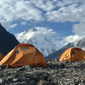 K2 70: SOLO LE ALPINISTE ITALIANE VERSO LA VETTA