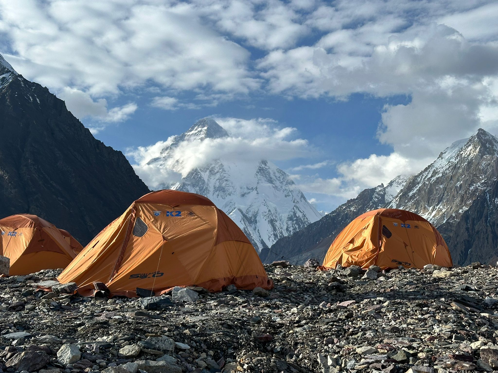 K2 70: SOLO LE ALPINISTE ITALIANE VERSO LA VETTA